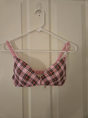 PINK Victoria's Secret Pink Plaid Wireless Push Up Bra